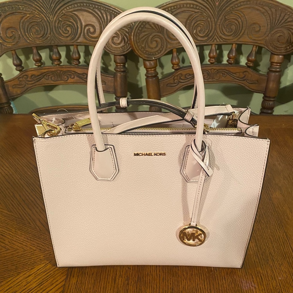 Michael Kors Mercer Accordion Tote Bag